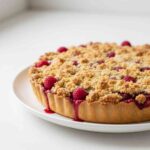 Rhubarb and Raspberry Crumble Pie