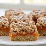 Apricot Oatmeal Crumble Bars